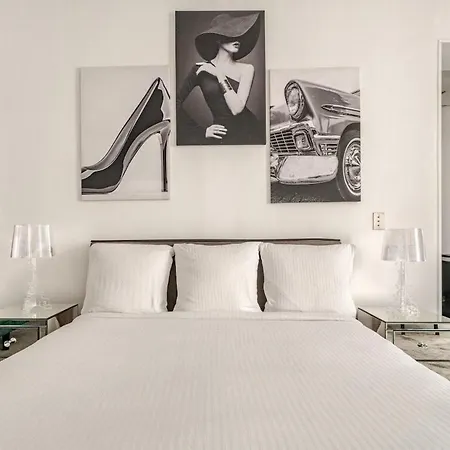 Champs-élysées Luxe Palace *