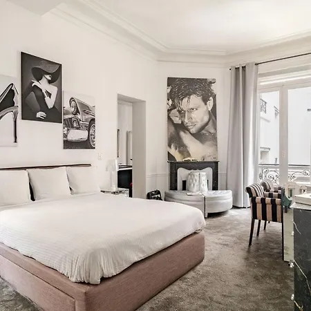 Champs-élysées Luxe Palace *